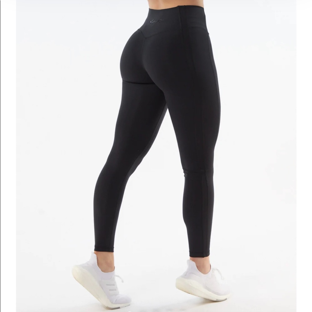 Alphalete Pulse Kinetic Leggings